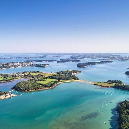Tiny House Sur Terrain Boise A 10 Mn De La Mer Férel Kültér fotó